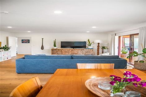 Photo of property in 732d Te Atatu Road, Te Atatu Peninsula, Auckland, 0610