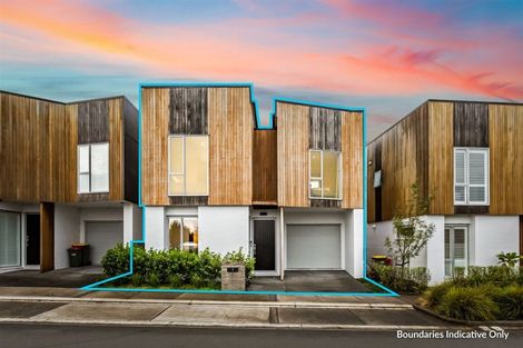 Photo of property in 6 Catalina Drive, Hobsonville, Auckland, 0616