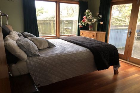 Photo of property in 10 Kiwi Road, Raumati Beach, Paraparaumu, 5032