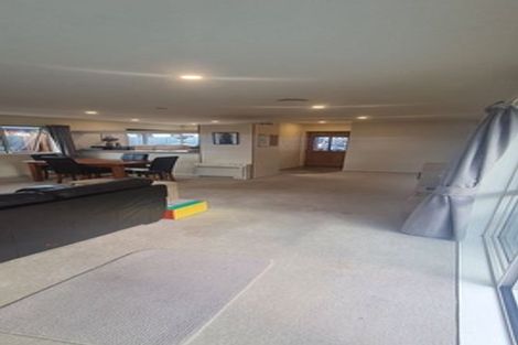 Photo of property in 31 Daniels Road, Redwood, Christchurch, 8051