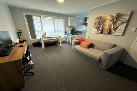 Photo of property in 26f2 Phillip Street, Johnsonville, Wellington, 6037