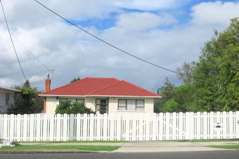 Photo of property in 32 Rosier Road, Glen Eden, Auckland, 0602