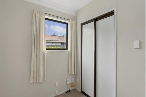 Photo of property in 77b Abberley Crescent, St Albans, Christchurch, 8014