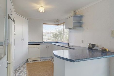 Photo of property in 23 Farnborough Drive, Nawton, Hamilton, 3200