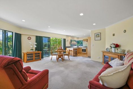 Photo of property in 29f Baring Terrace, Strandon, New Plymouth, 4312