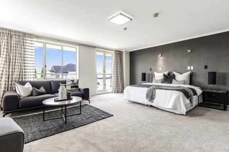 Photo of property in 40d Thackeray Street, Hamilton Lake, Hamilton, 3204