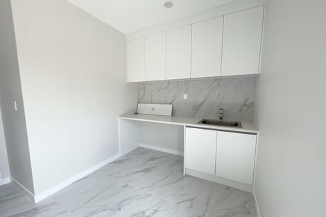 Photo of property in 35 Symes Drive, Red Beach, 0932