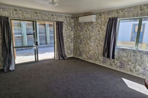 Photo of property in 166 Molesworth Street, New Plymouth, 4312