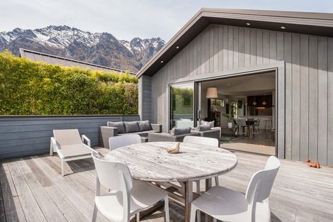 Photo of property in 11 Mckellar Drive, Jacks Point, Queenstown, 9371