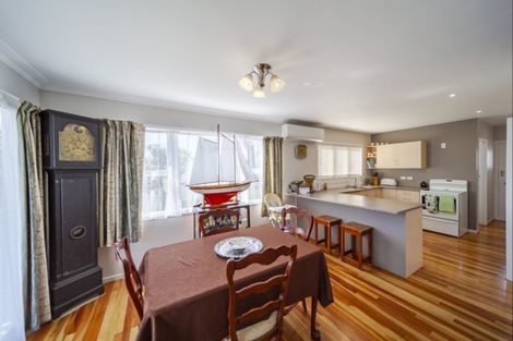 Photo of property in 24 Bill Hercock Street, Pirimai, Napier, 4112