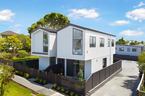 Photo of property in 14 Akehurst Avenue, New Lynn, Auckland, 0600