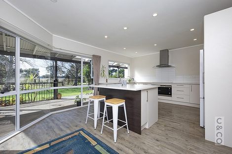 Photo of property in 2246 State Highway 16, Helensville, 0875