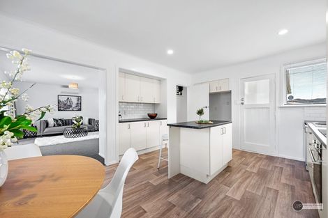 Photo of property in 40 Russell Road, Wainuiomata, Lower Hutt, 5014