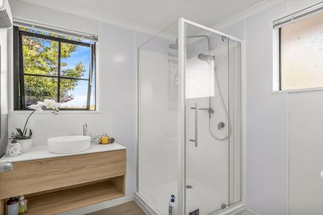 Photo of property in 64 Karnak Crescent, Russley, Christchurch, 8042