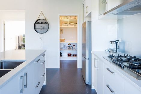 Photo of property in 54 Norfolk Drive, Cambridge, 3434