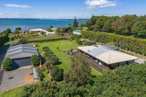 Photo of property in 139 Athenree Road, Athenree, Katikati, 3177