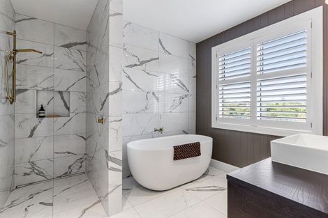 Photo of property in 90 Bushlake Way, Kingseat, Papakura, 2580