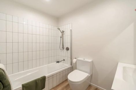 Photo of property in 43 Pipi Place, Levin, 5510