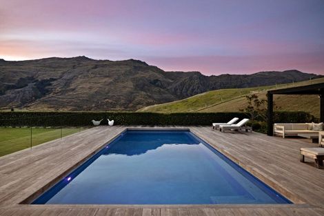 Photo of property in 47 Mooney Road, Speargrass Flat, Queenstown, 9371