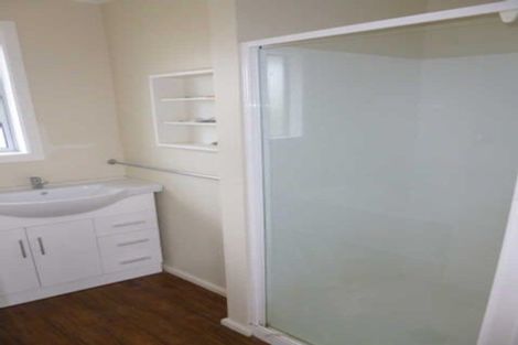 Photo of property in 271 Avonhead Road, Avonhead, Christchurch, 8042