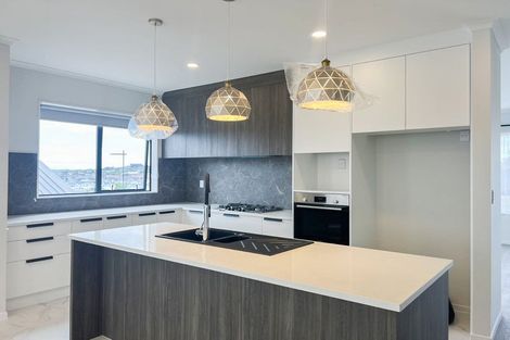 Photo of property in 98 Taikura Avenue, Red Beach, 0932