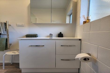 Photo of property in 48a Pitcairn Street, Oakura, 4314