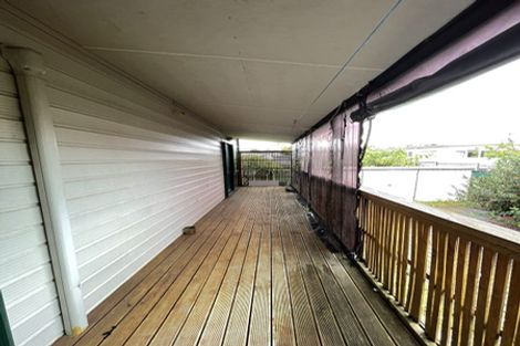 Photo of property in 5 Croydon Road, New Lynn, Auckland, 0600