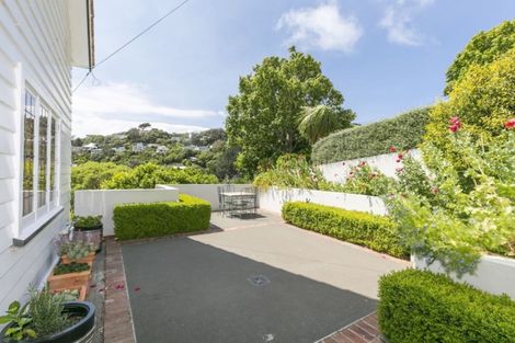 Photo of property in 13 Buchanan Street, Wadestown, Wellington, 6012