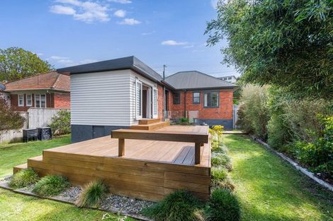 Photo of property in 544 Broadway, Strathmore Park, Wellington, 6022