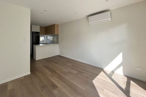 Photo of property in 3/25 Jabuka Street, Glen Eden, 0602