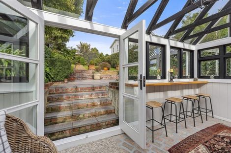 Photo of property in 27 Braithwaite Street, Karori, Wellington, 6012