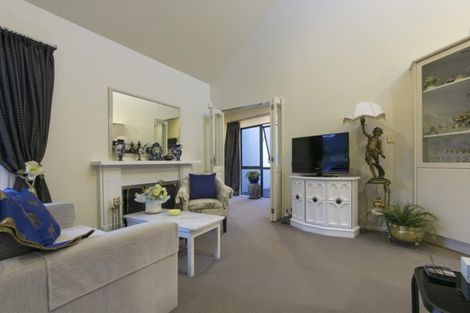 Photo of property in 37 Starlight Cove, Hobsonville, Auckland, 0618