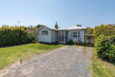 Photo of property in 64 Kapiti Road, Paraparaumu, 5032