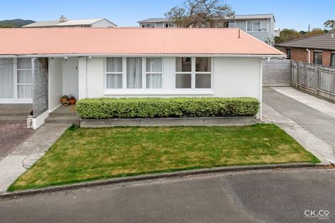 Photo of property in 1/1 Saulbrey Grove, Woburn, Lower Hutt, 5010