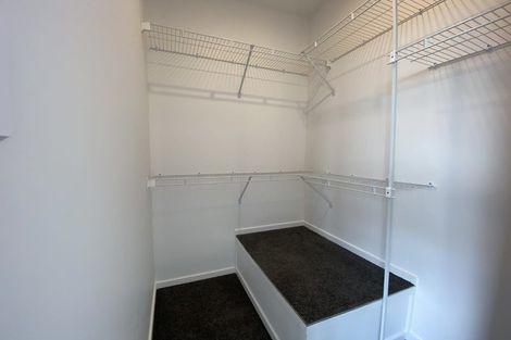 Photo of property in 62u4 Spenmoor Street, Newlands, Wellington, 6037