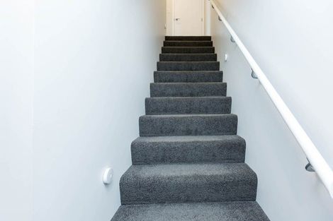 Photo of property in 8 Gloaming Lane, Wallaceville, Upper Hutt, 5018
