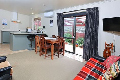 Photo of property in 7 Brookwood Drive, Henderson, Auckland, 0612