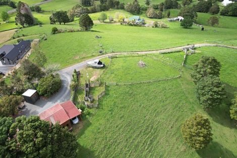 Photo of property in 18 Pataua Road North, Whareora, Whangarei, 0175