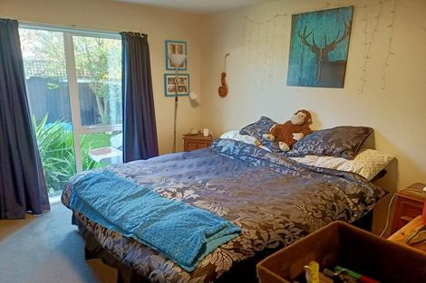 Photo of property in 3/2 Coles Place, St Albans, Christchurch, 8014