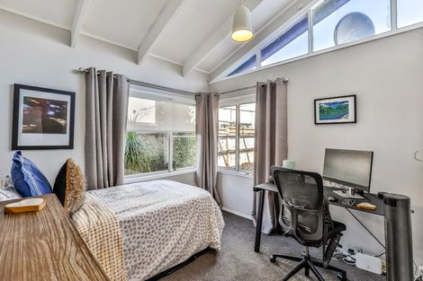 Photo of property in 2/43 Central Avenue, Papatoetoe, Auckland, 2025