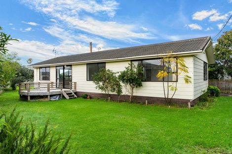 Photo of property in 10 Ferry Road, Waipu, 0510