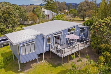 Photo of property in 27 Dunlop Drive, Pauanui, Hikuai, 3579