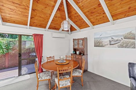 Photo of property in 3/72 Lake Road, Northcote, Auckland, 0627