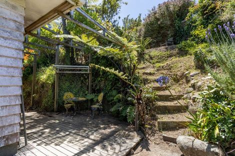 Photo of property in 79 Salford Street, Newlands, Wellington, 6037