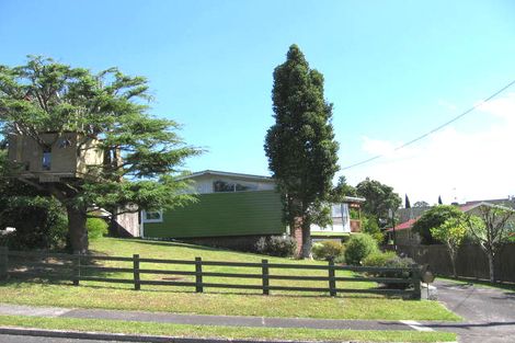 Photo of property in 10 Mason Street, New Lynn, Auckland, 0600