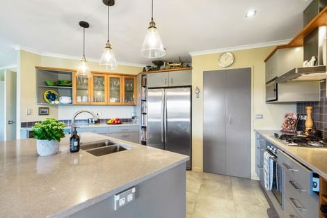 Photo of property in 47 Broadwood Rise, Kumeu, 0892