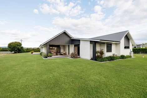 Photo of property in 99 Peake Road, Cambridge, 3493