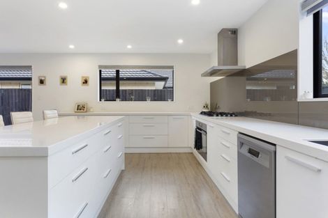 Photo of property in 10 Highfield Lane, Rangiora, 7400