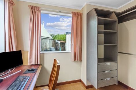 Photo of property in 1 Frances Street, Waikanae Beach, Waikanae, 5036