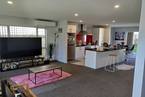 Photo of property in 41 Treestump Road, Takanini, 2112